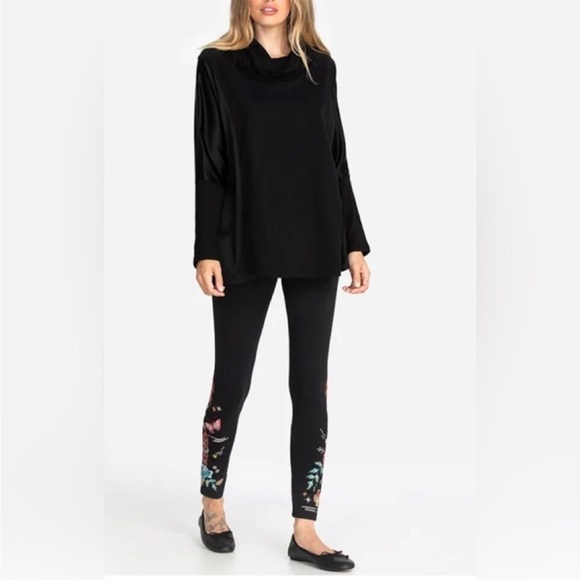 NWT Johnny Was Cara Legging Black Floral Embroidery XXS - Picture 2 of 16